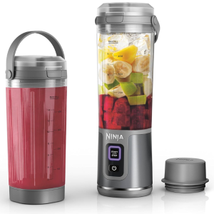 Licuadora Portátil Ninja Blast Estilo: Licuadora + 2 Recipientes